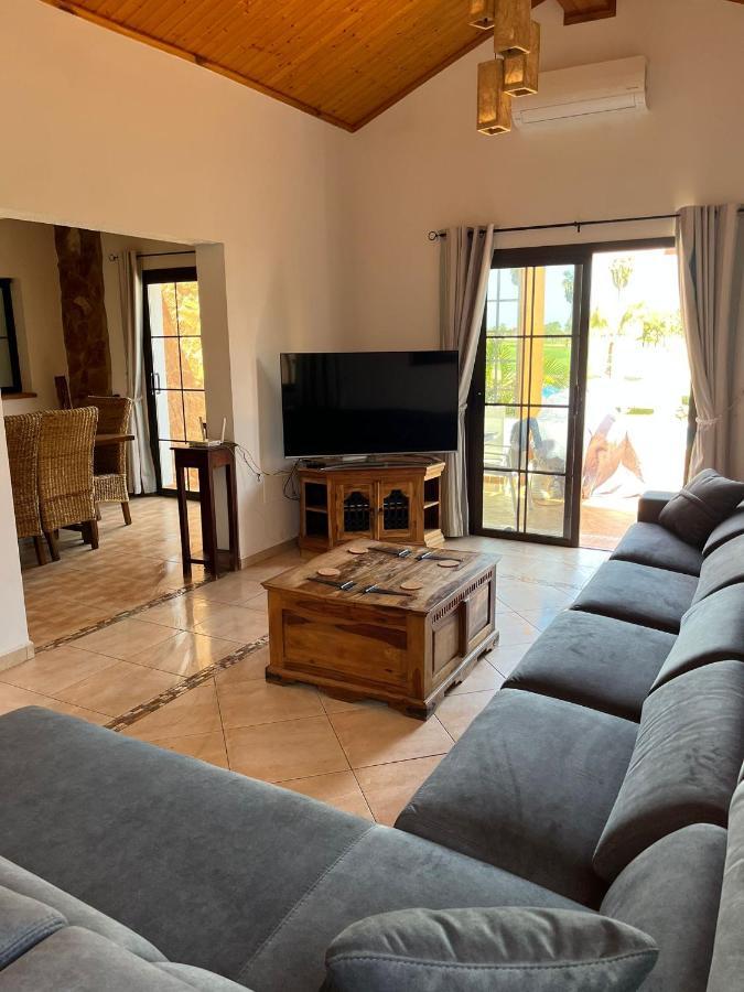 Casa Piedra, Luxury Family Front Line Golf, Hot Tub,Pool Table, 8 Pers, Caleta De Fuste别墅 外观 照片